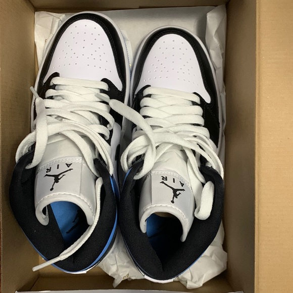 Jordan 1 university black white - Picture 2 of 3